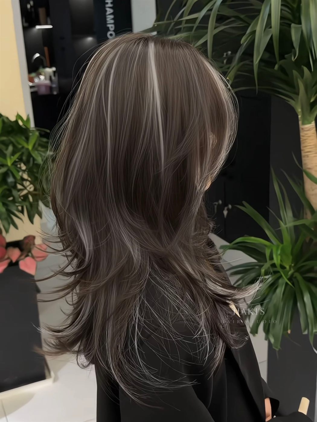 Kiểu tóc ash trầm bóng khoẻ